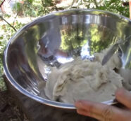 Budget Glue for 90% Off, Sawdust Chinking & Milling the Last Log for Chainsaw Cabin